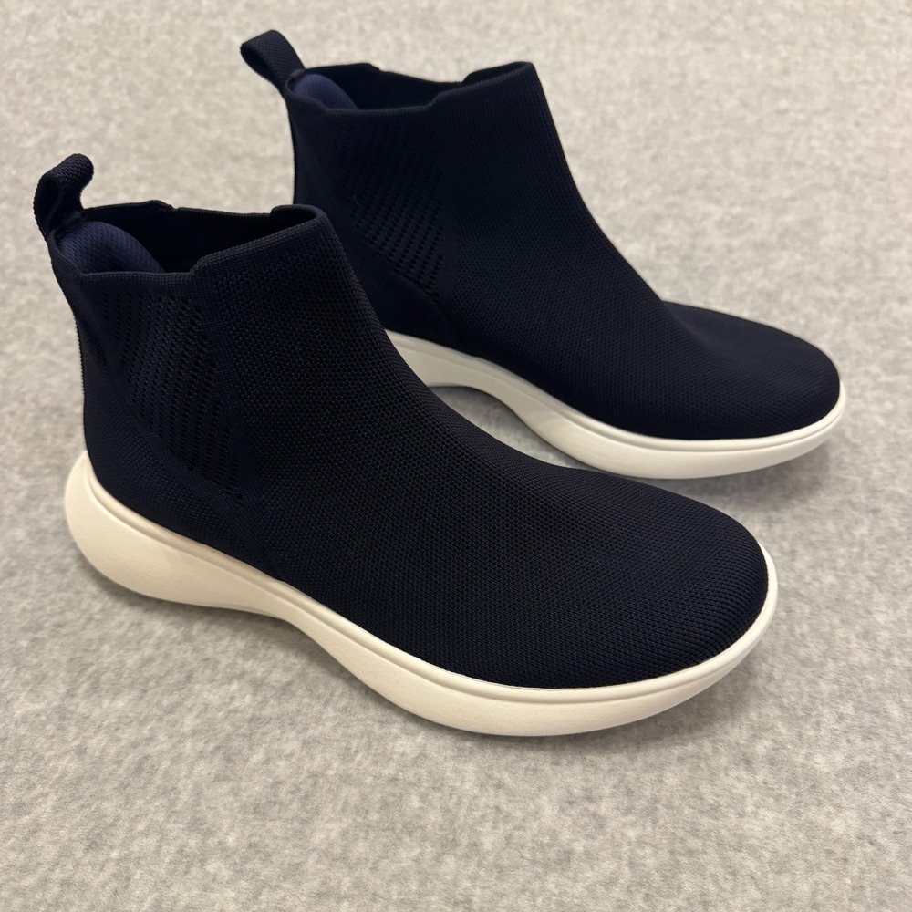 VIVAIA Round-Toe Slip-On Sneaker Boots Navy 39 EU 6.5 US Women's‎ Lightweight